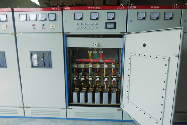 三台配电箱-3683品牌电梯电源配电箱的检修